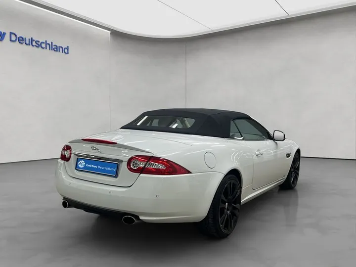 Jaguar XK