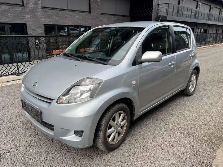 Daihatsu Sirion