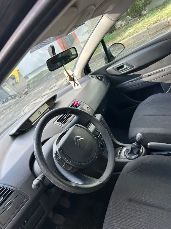 Citroën C4
