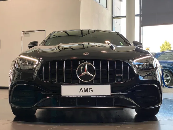 Mercedes-Benz E 63 AMG