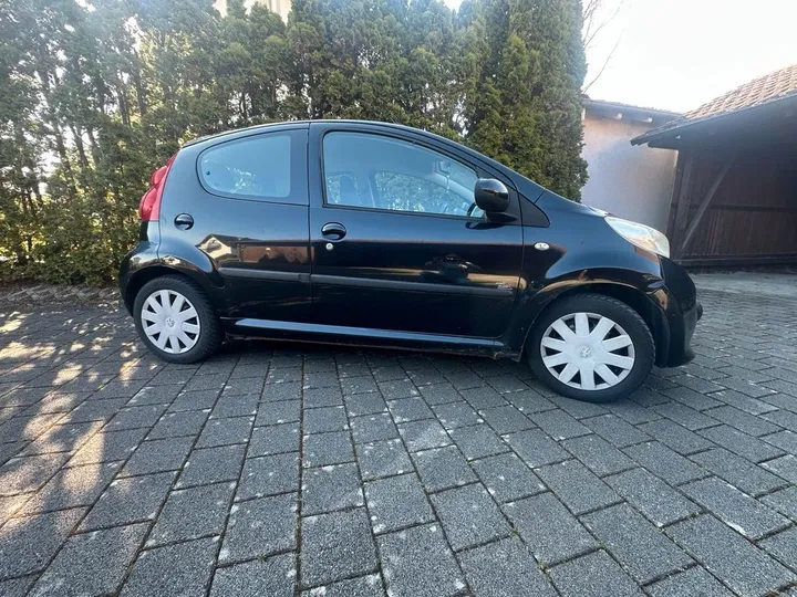 Peugeot 107