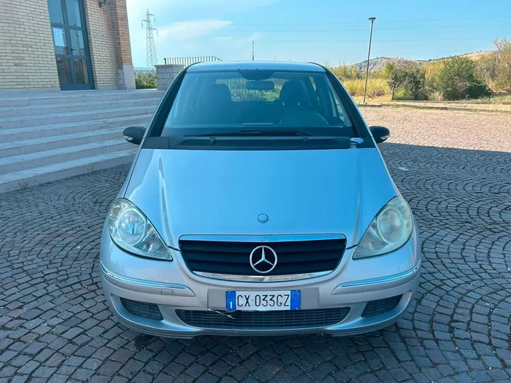 Mercedes-Benz A 160