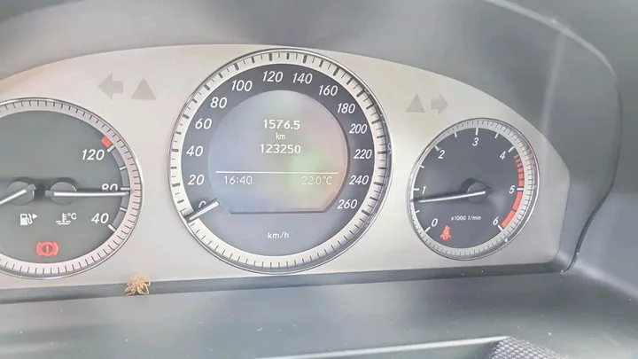 Mercedes-Benz GLK 220