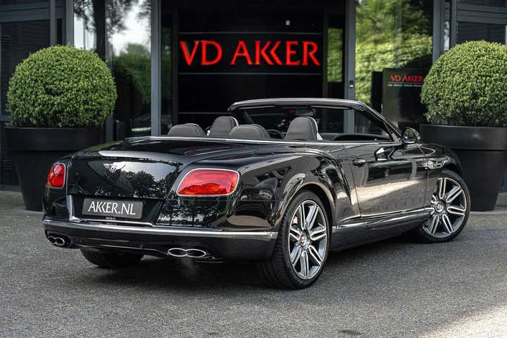 Bentley Continental GTC