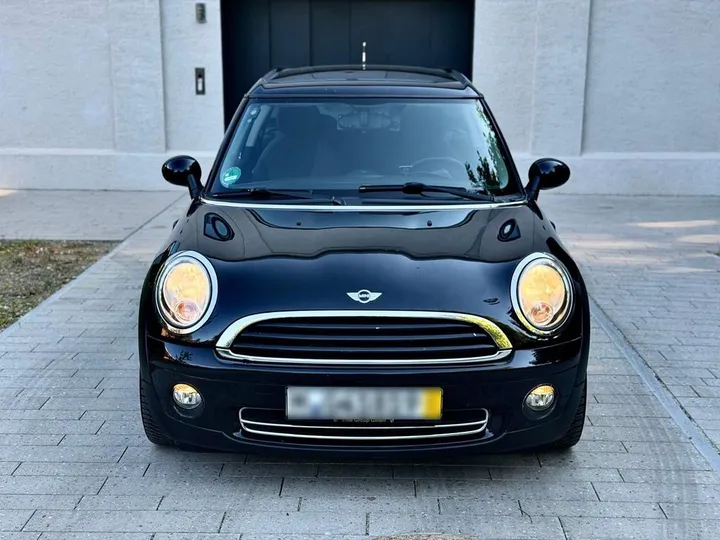 MINI Cooper Clubman