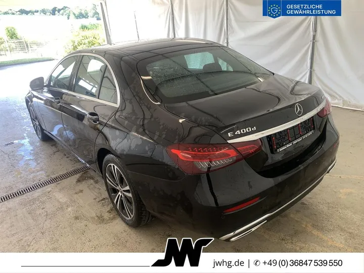 Mercedes-Benz E 400