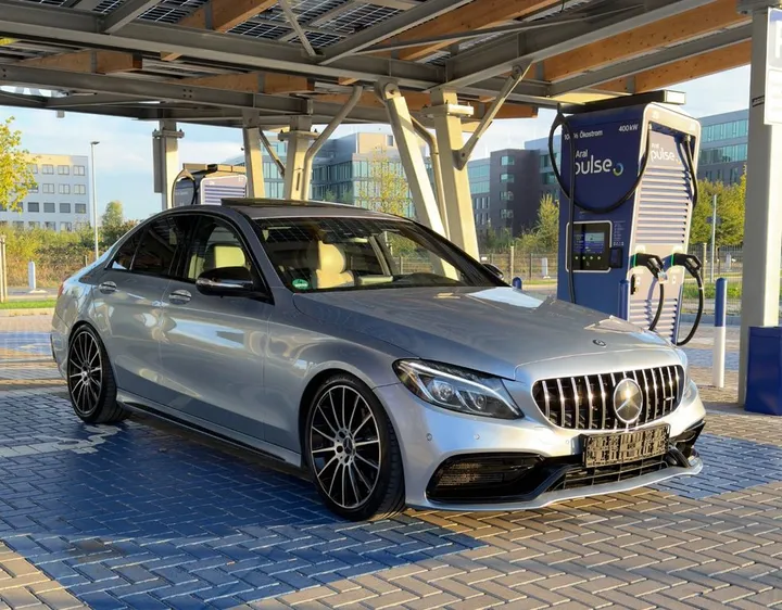 Mercedes-Benz C 220