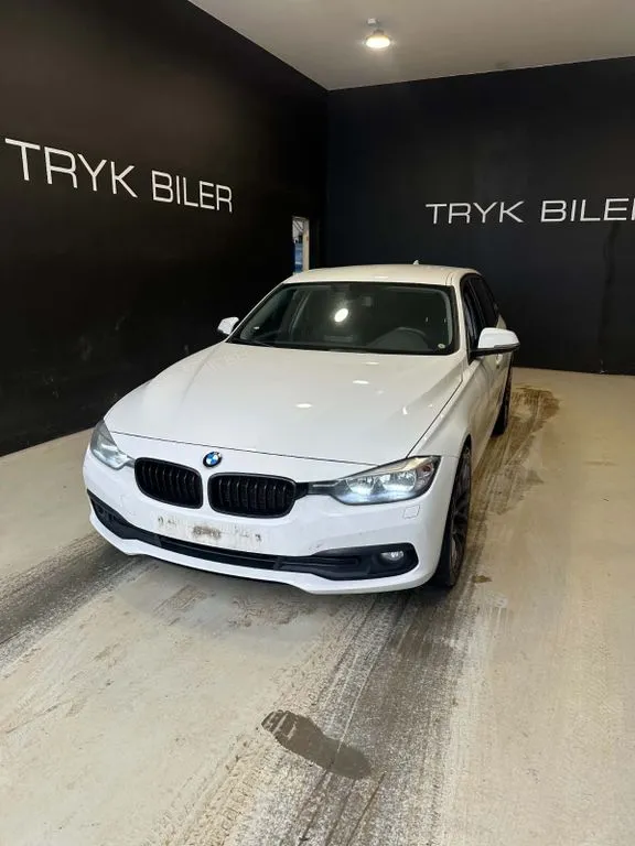 BMW 320