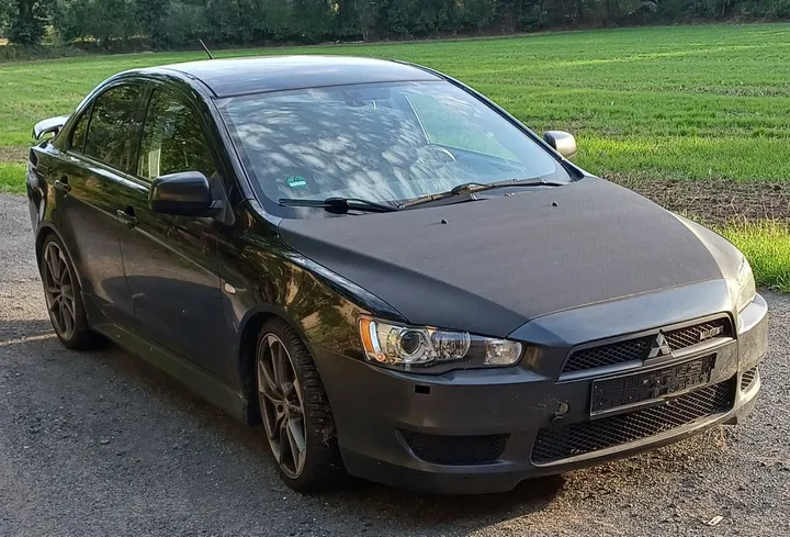 Mitsubishi Lancer