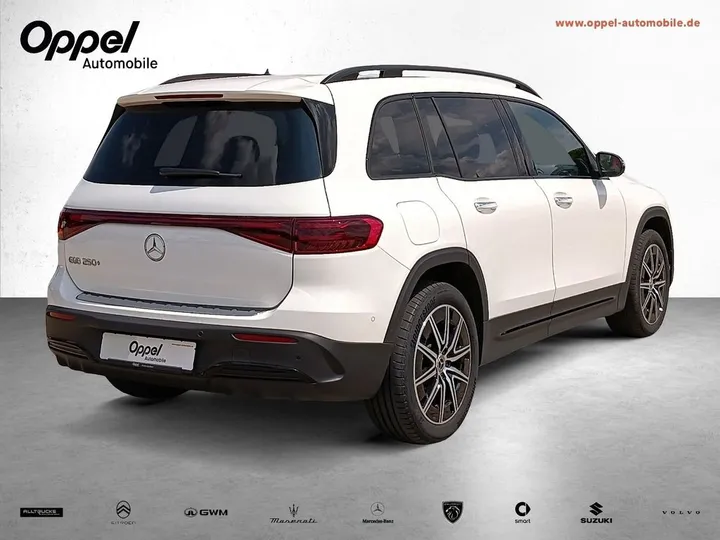 Mercedes-Benz EQB