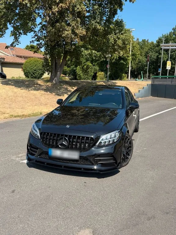 Mercedes-Benz C 220