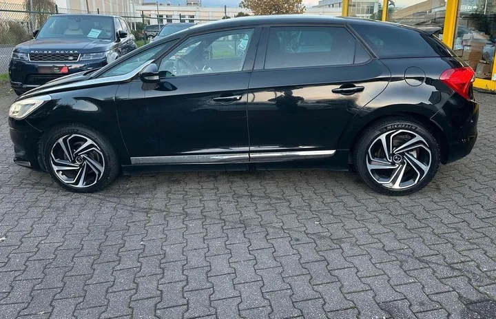 Citroën DS5