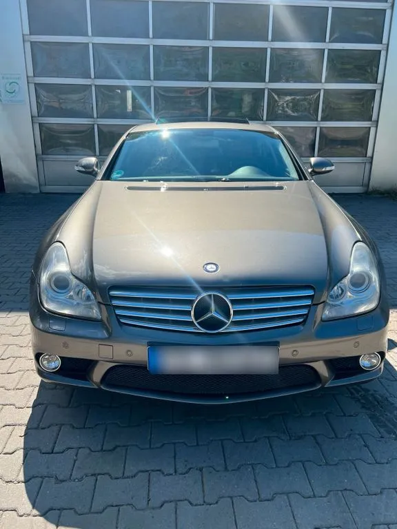 Mercedes-Benz CLS 500