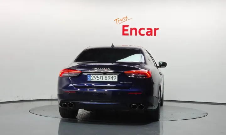 Maserati Quattroporte