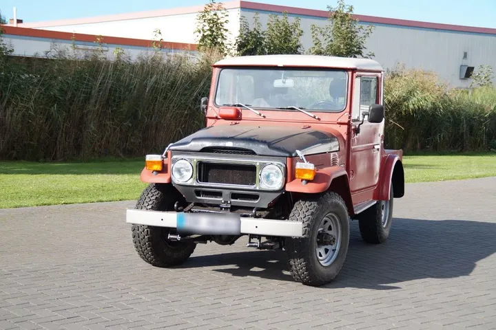 Toyota FJ