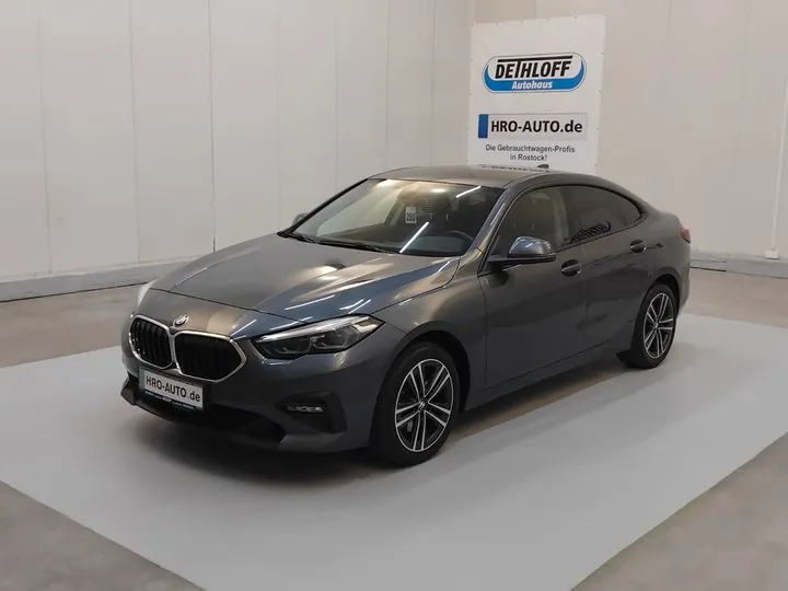 BMW 218