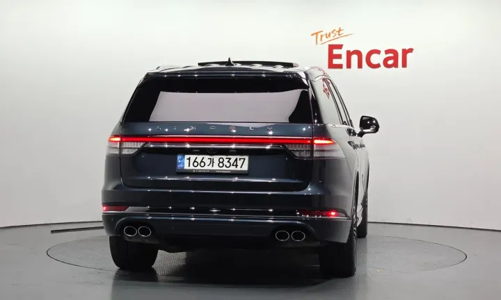 Lincoln Aviator