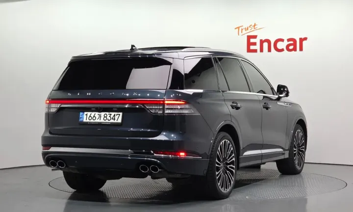 Lincoln Aviator