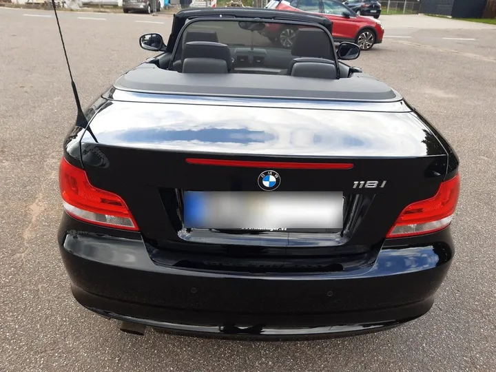 BMW 118