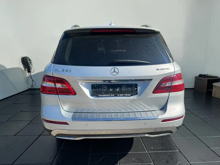 Mercedes-Benz ML 350