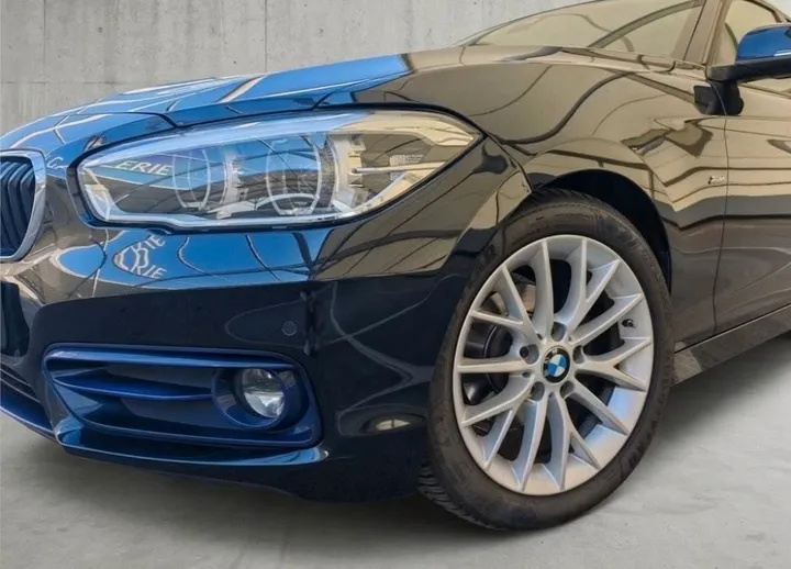 BMW 118