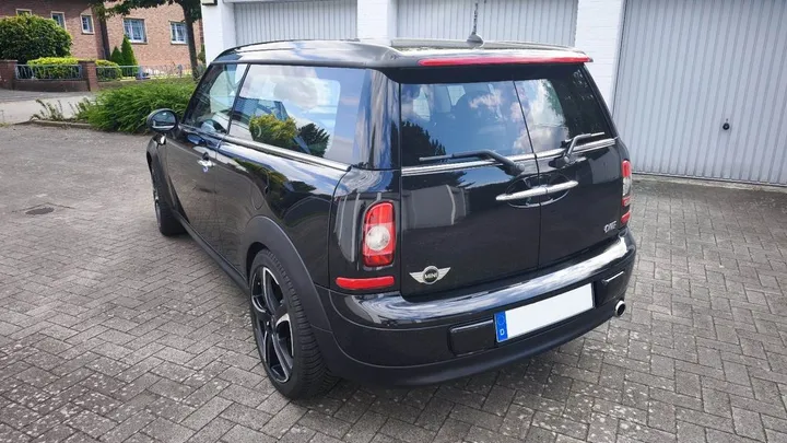 MINI One Clubman