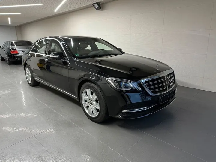 Mercedes-Benz S 600