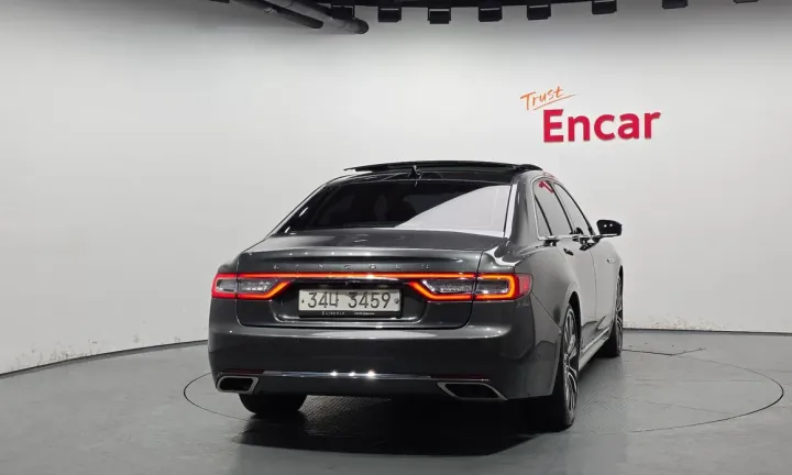 Lincoln Continental