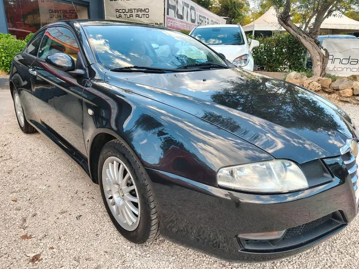 Alfa Romeo GT