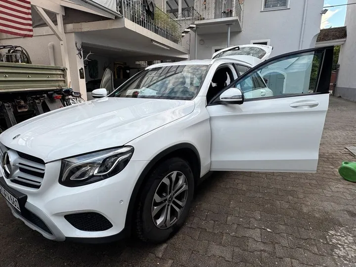 Mercedes-Benz GLC 220