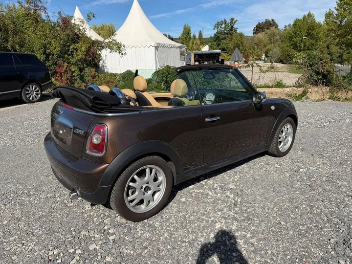 MINI Cooper Cabrio