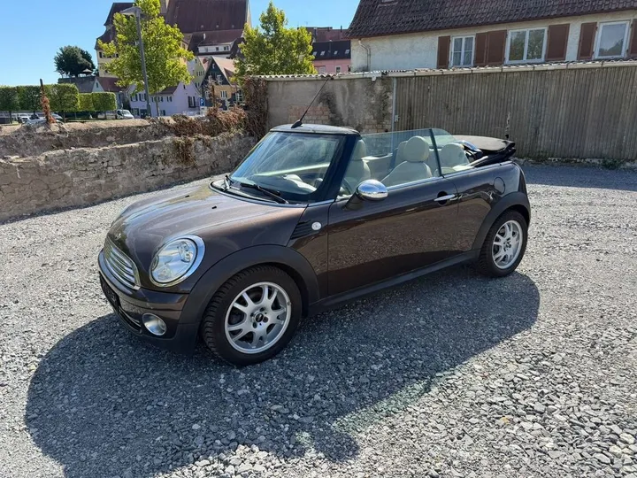 MINI Cooper Cabrio