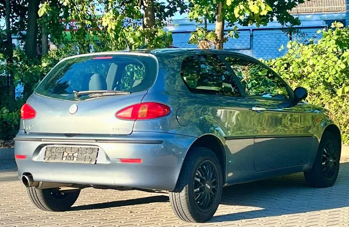 Alfa Romeo 147