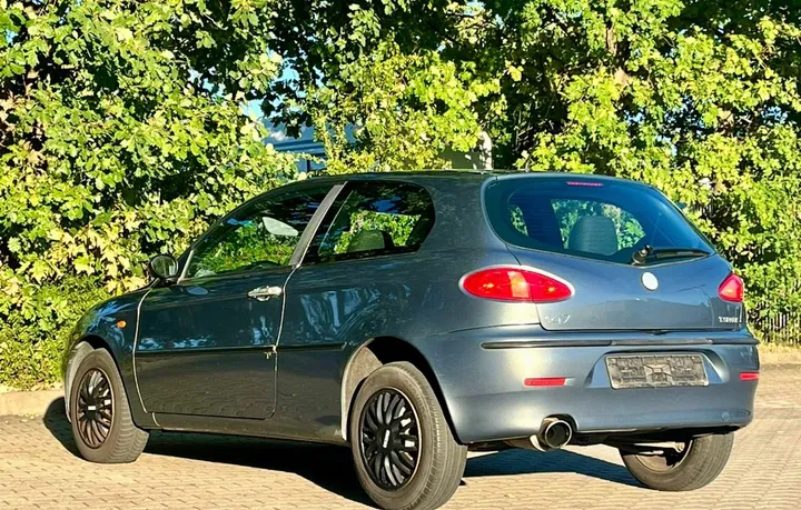 Alfa Romeo 147