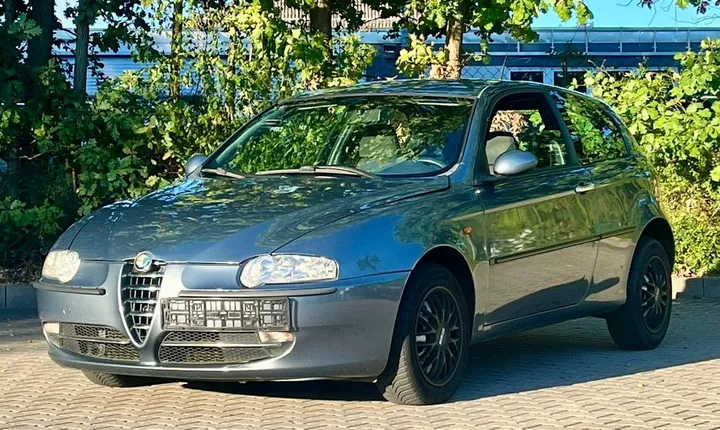 Alfa Romeo 147