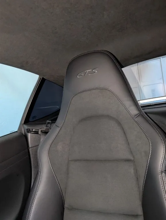 Porsche Cayman