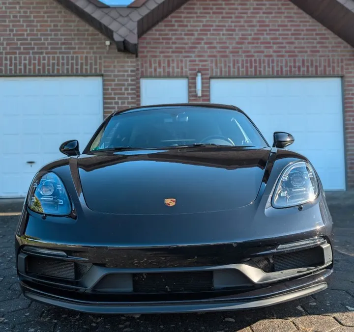 Porsche Cayman