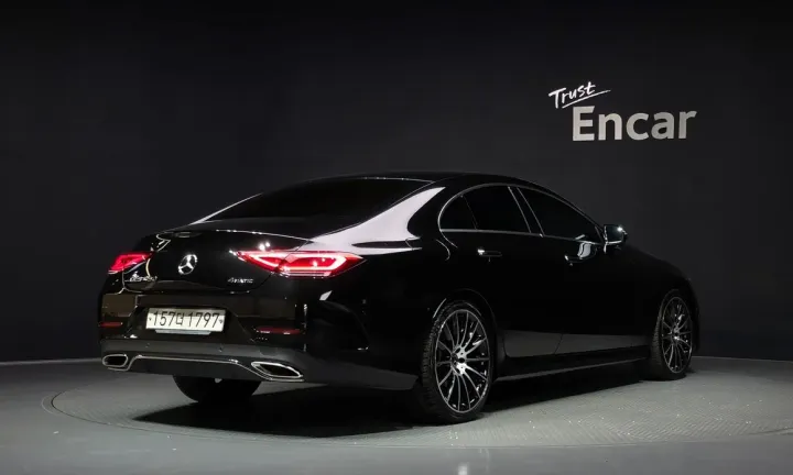 Mercedes-Benz CLS-Class