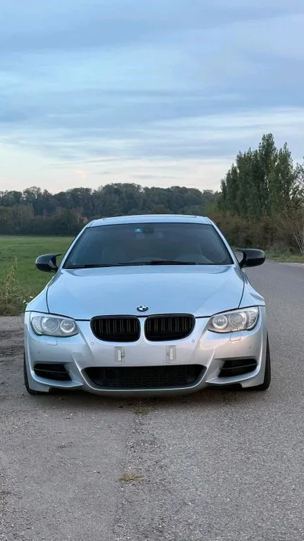 BMW 335