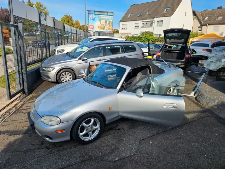 Mazda MX-5