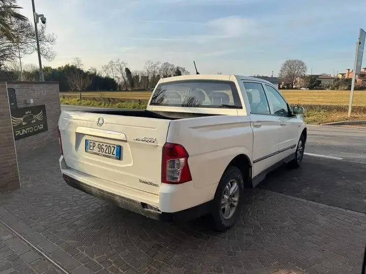 Ssangyong Actyon