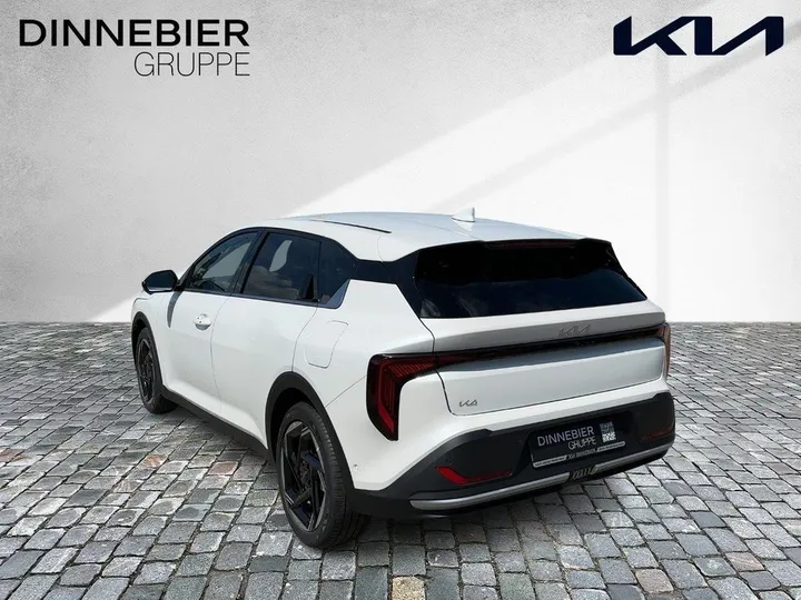 Kia K4