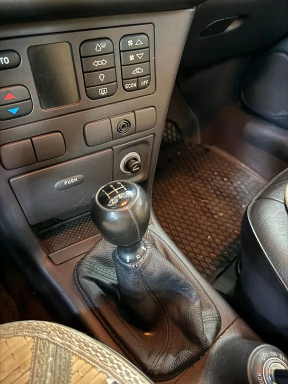 Saab 900
