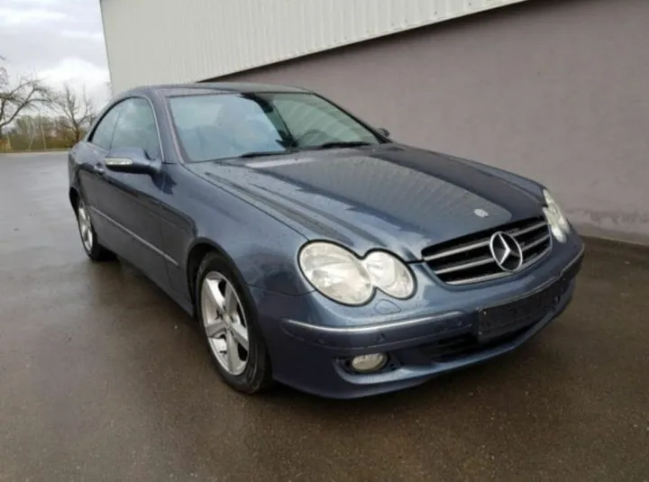 Mercedes-Benz CLK 200