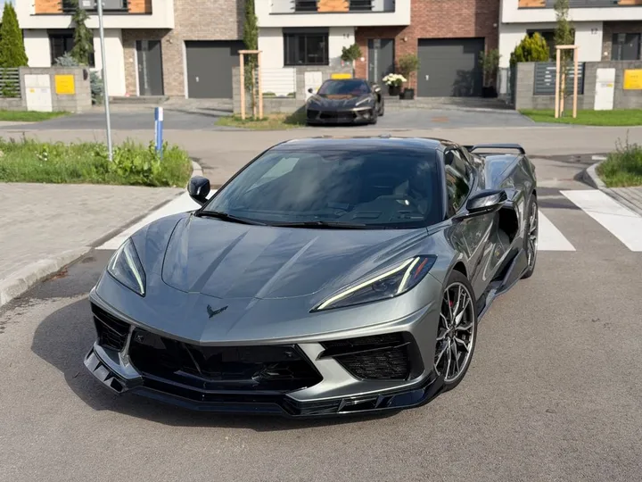 Corvette C8