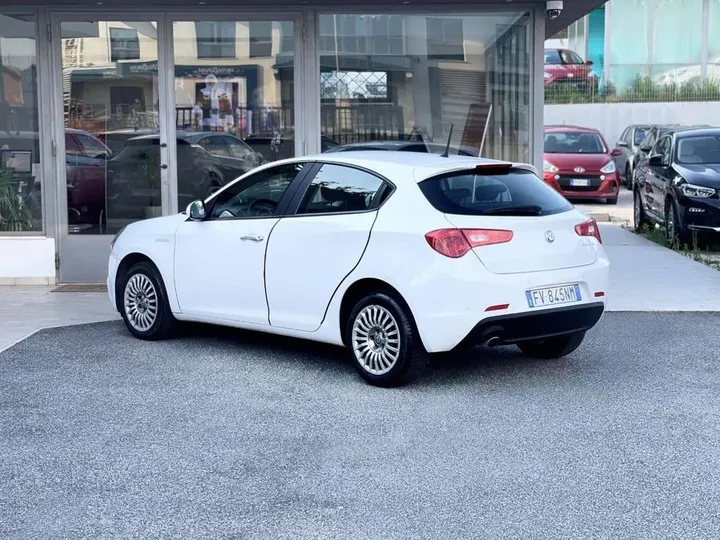 Alfa Romeo Giulietta