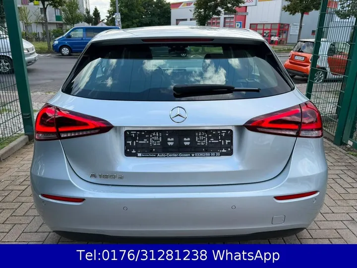 Mercedes-Benz A 180
