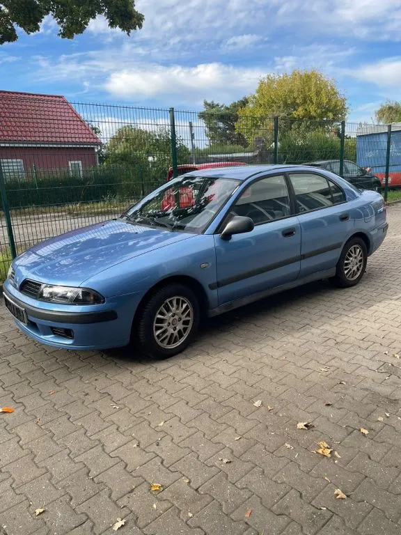 Mitsubishi Carisma