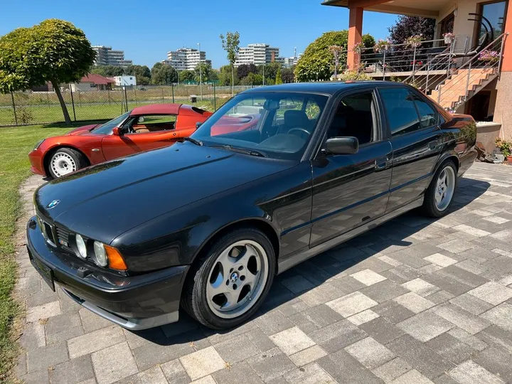 BMW M5