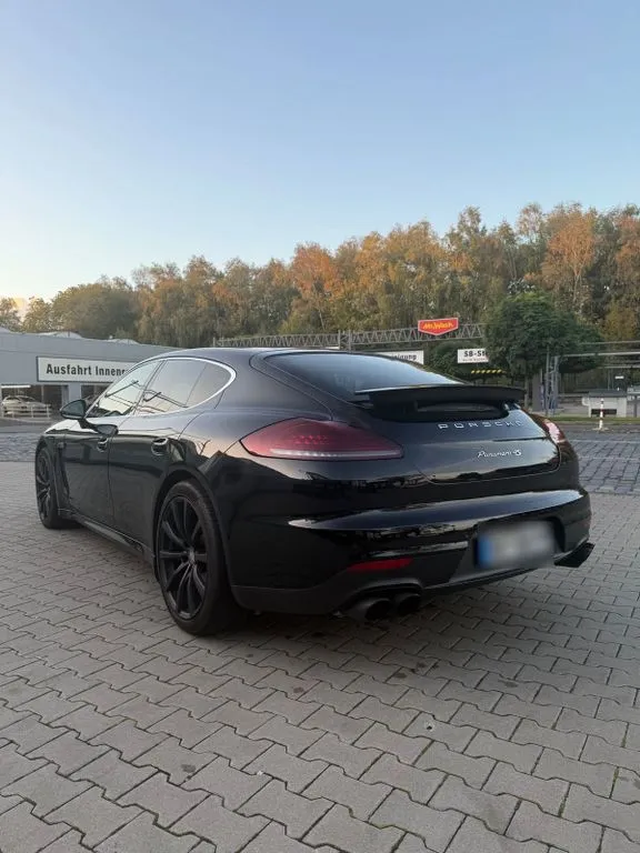 Porsche Panamera